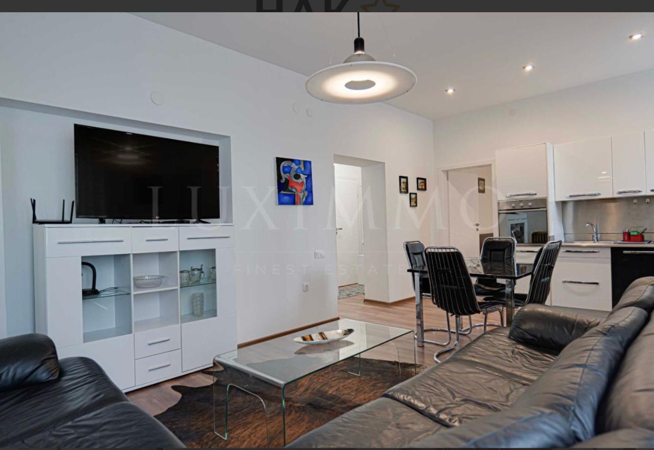 A Lovely 2 Bedroom Apartment In The Heart Of Sofia Exteriör bild